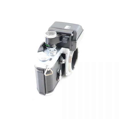 【中古】Nikon F2 フォトミック シルバー 35mm フィルムカメラ + New NIKKOR 50mm f/1.4 非Ai 標準 単焦点レンズ ニコン S/N: 7497505