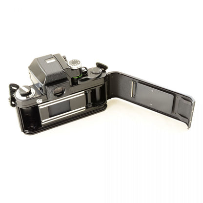 【中古】Nikon F2 フォトミック ブラック 35mm フィルムカメラ DP-1ファインダー付 ニコン S/N: 7401122