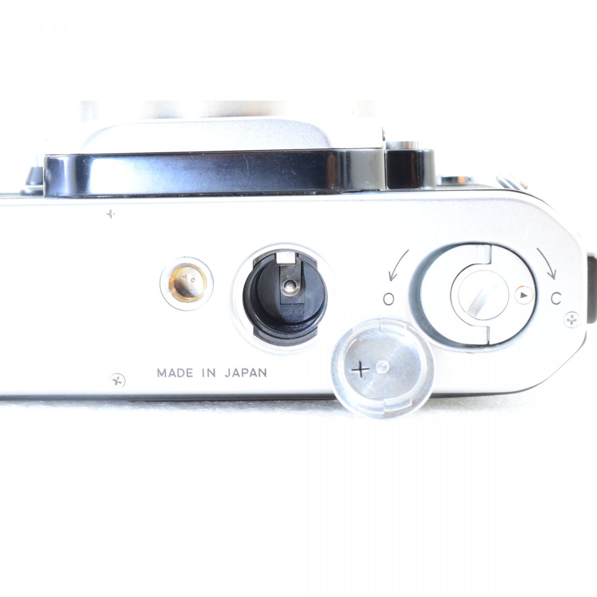 【中古】Nikon F2 フォトミック シルバー 35mm フィルムカメラ + New NIKKOR 50mm f/1.4 非Ai 標準 単焦点レンズ ニコン S/N: 7497505