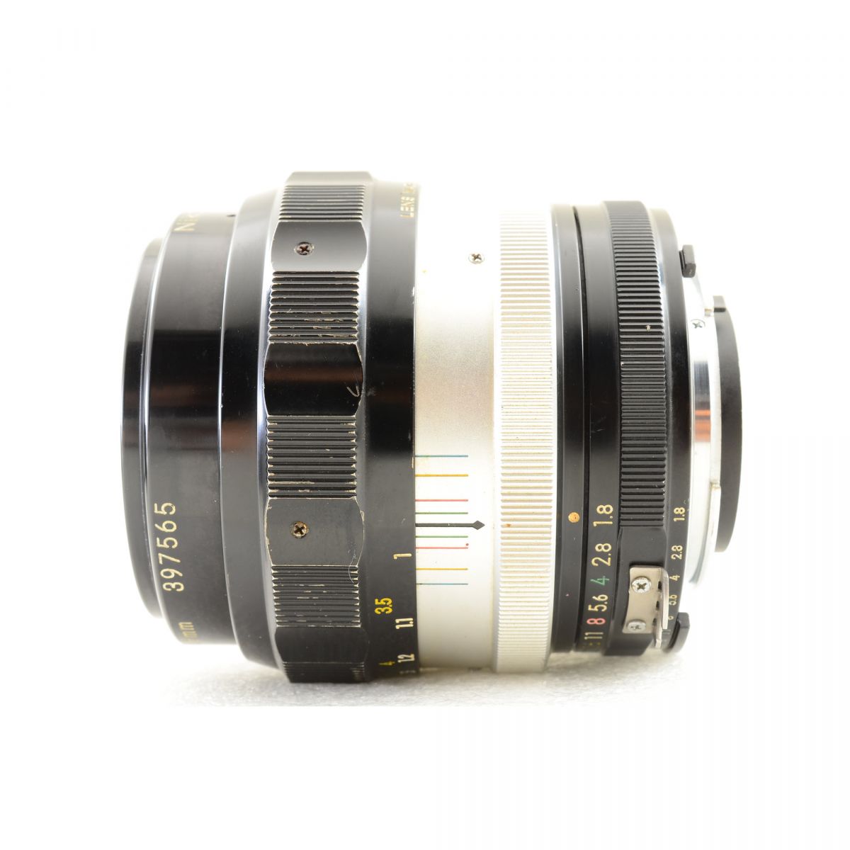 【中古】Nikon Nikkor-H.C Auto 85mm f/1.8 非Ai 中望遠 ポートレート 単焦点レンズ フード付 ニコン S/N: 397565