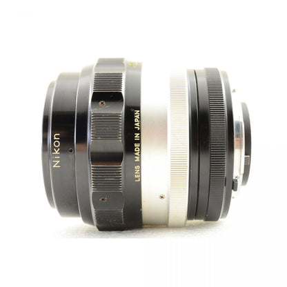 【中古】Nikon Nikkor-H.C Auto 85mm f/1.8 非Ai 中望遠 ポートレート 単焦点レンズ フード付 ニコン S/N: 397565