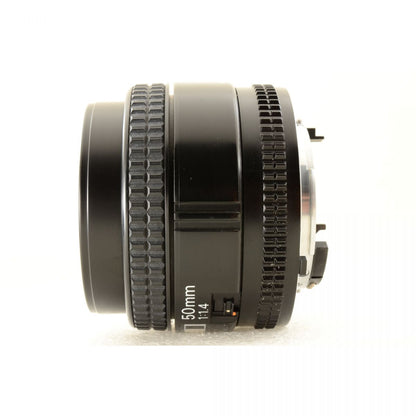 【中古】Nikon AF NIKKOR 50mm f/1.4 標準 単焦点レンズ ニコン S/N: 3065755