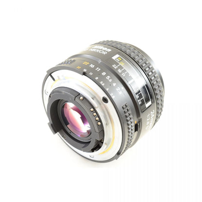 【中古】Nikon AF NIKKOR 24mm f/2.8 D 広角 単焦点レンズ ニコン S/N: 461849