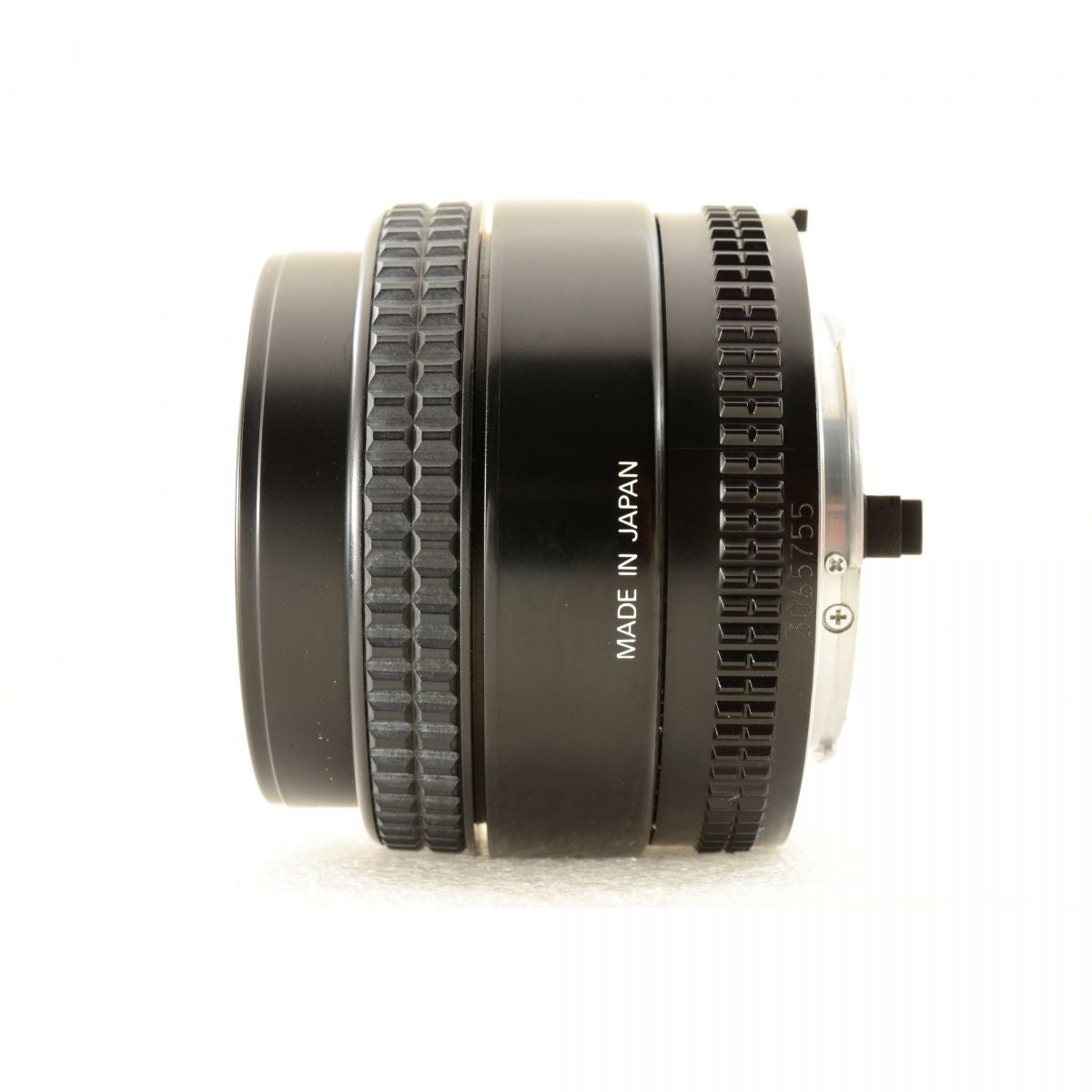 【中古】Nikon AF NIKKOR 50mm f/1.4 標準 単焦点レンズ ニコン S/N: 3065755
