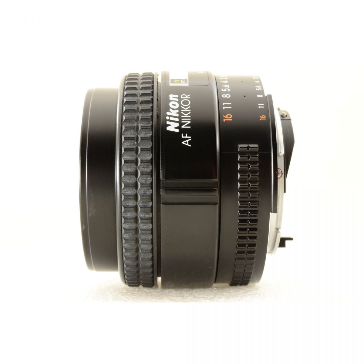 【中古】Nikon AF NIKKOR 50mm f/1.4 標準 単焦点レンズ ニコン S/N: 3065755