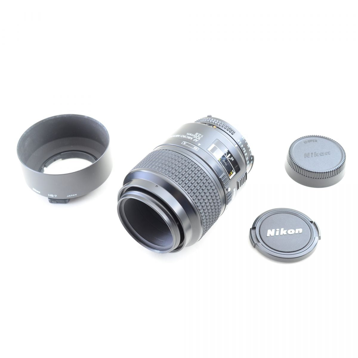 【中古】Nikon AF Micro NIKKOR 105mm f/2.8 中望遠 マクロ 単焦点レンズ フード HS-7 付 ニコン S/N: 260044