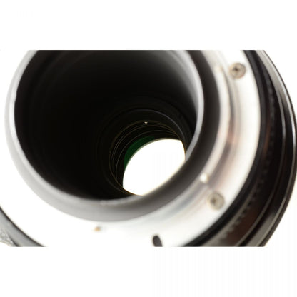 【中古】Nikon New NIKKOR 300mm f/4.5 非Ai 望遠 単焦点レンズ ニコン S/N: 488458