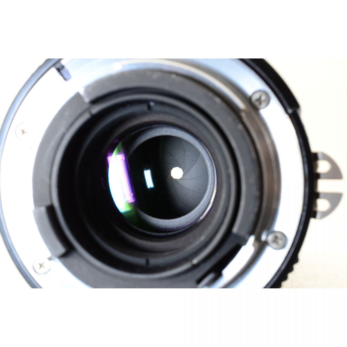 【中古】Nikon Ai NIKKOR 200mm f/4 望遠 単焦点 カメラレンズ 交換レンズ ニコン S/N:835875