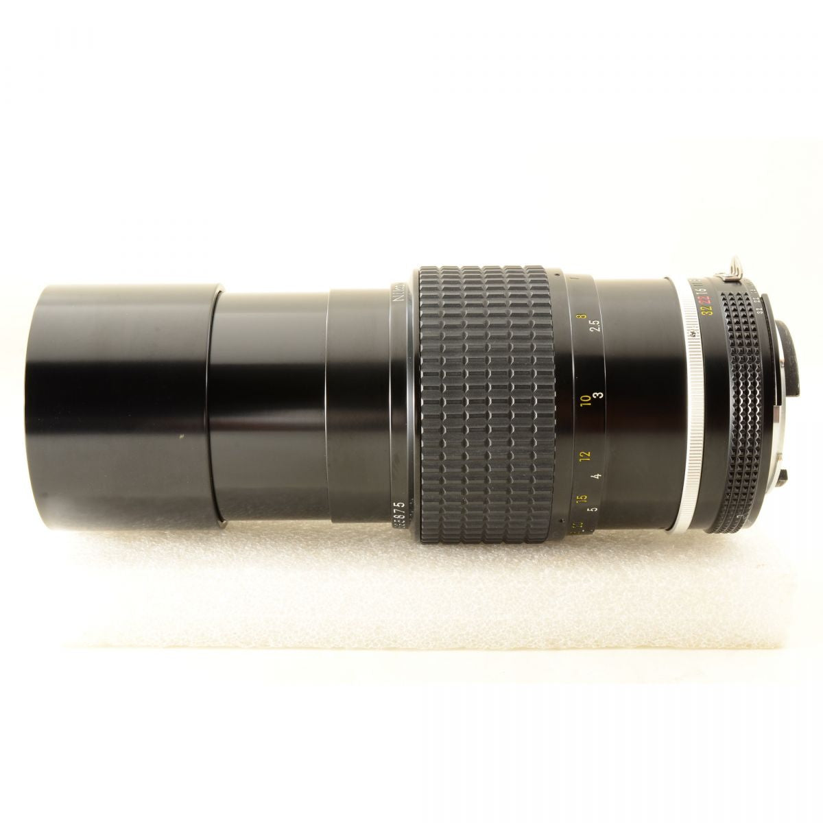 【中古】Nikon Ai NIKKOR 200mm f/4 望遠 単焦点 カメラレンズ 交換レンズ ニコン S/N:835875
