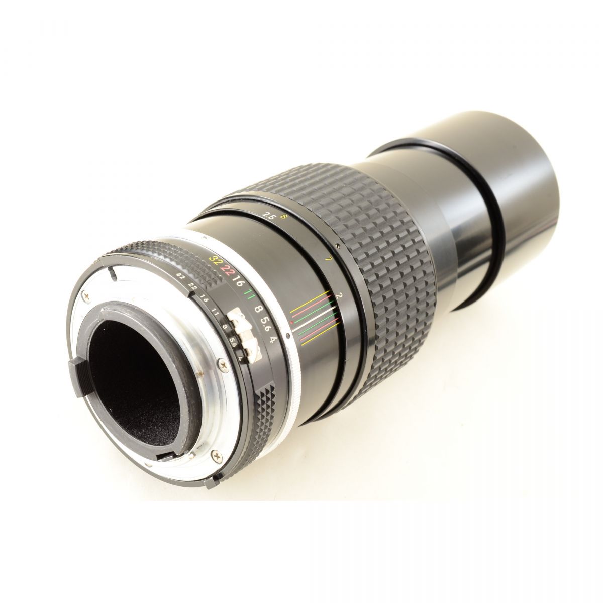 【中古】Nikon Ai NIKKOR 200mm f/4 望遠 単焦点 カメラレンズ 交換レンズ ニコン S/N:835875