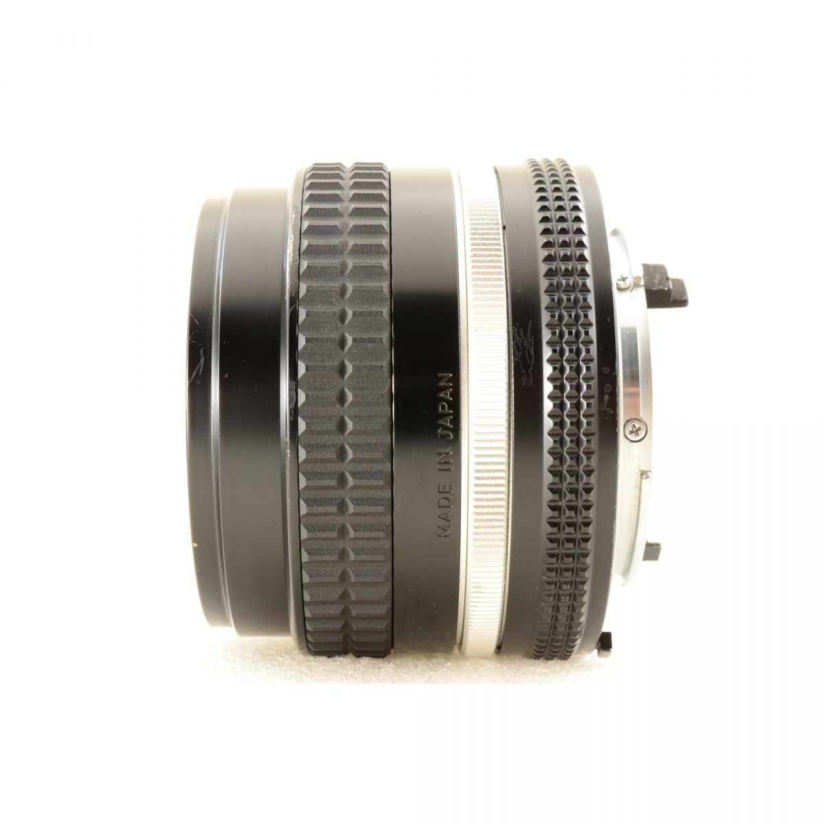 【中古】Nikon Ai-S NIKKOR 50mm f/1.4 単焦点 カメラレンズ 交換レンズ ニコン S/N:5742885