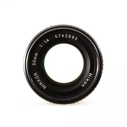 【中古】Nikon Ai-S NIKKOR 50mm f/1.4 単焦点 カメラレンズ 交換レンズ ニコン S/N:5742885