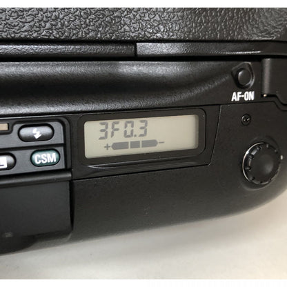 【中古】Nikon F5 ブラック 35mm 一眼レフ フィルムカメラ DP-30 AF NIKKOR 35-135mm F3.5-4.5 マクロ ズームレンズ セット ニコン S/N:3167762