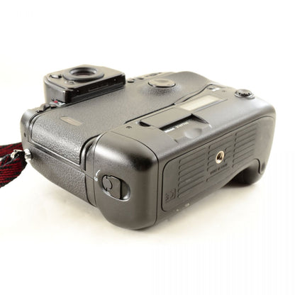 【中古】Nikon F5 ブラック 35mm 一眼レフ フィルムカメラ DP-30 AF NIKKOR 35-135mm F3.5-4.5 マクロ ズームレンズ セット ニコン S/N:3167762