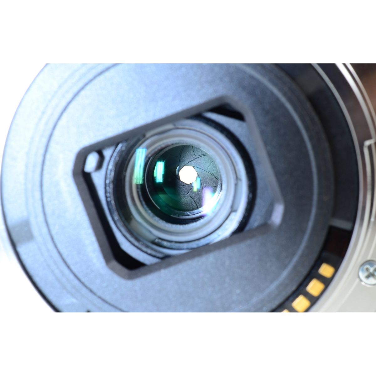 【中古】Sony E PZ 16-50mm F3.5-5.6 OSS ソニーEマウント用 ズーム カメラレンズ 交換レンズ ソニー S/N:2474955