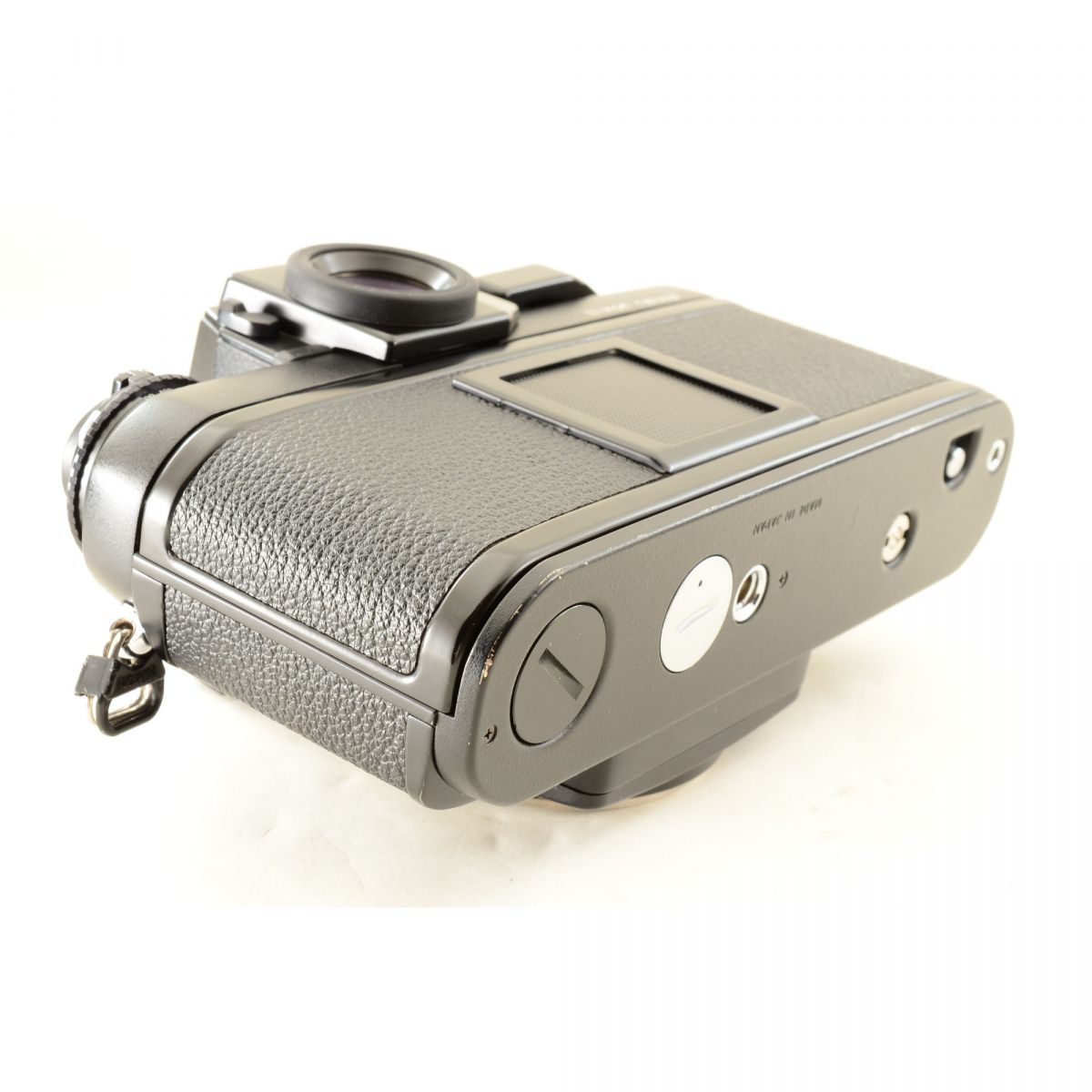 【中古】Nikon F3/T HP チタンブラック 35mm フィルムカメラ + Micro-NIKKOR-P Auto 55mm f/3.5 非Ai マクロ 単焦点レンズ ニコン S/N: 8512365