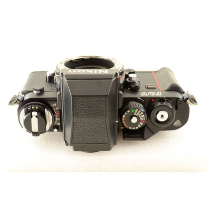 【中古】Nikon F3/T HP チタンブラック 35mm フィルムカメラ + Micro-NIKKOR-P Auto 55mm f/3.5 非Ai マクロ 単焦点レンズ ニコン S/N: 8512365