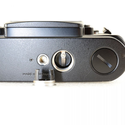 【中古】Nikon F3/T HP チタンブラック 35mm フィルムカメラ + Micro-NIKKOR-P Auto 55mm f/3.5 非Ai マクロ 単焦点レンズ ニコン S/N: 8512365