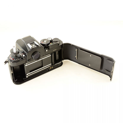 【中古】Nikon FA ブラック フィルムカメラ Ai-S NIKKOR 50mm f/1.4 一眼レフ ニコン レンズセット S/N:5174512