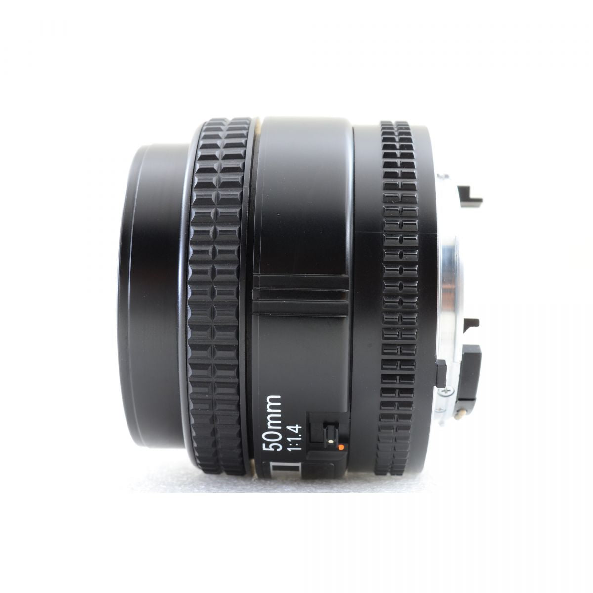 【中古】Nikon AF NIKKOR 50mm f/1.4 単焦点 カメラレンズ 交換レンズ フード付き ニコン S/N:3053556