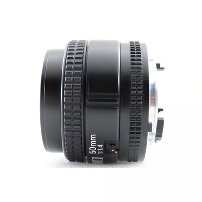 【中古】Nikon AF NIKKOR 50mm f/1.4 単焦点 カメラレンズ 交換レンズ フード付き ニコン S/N:3053556