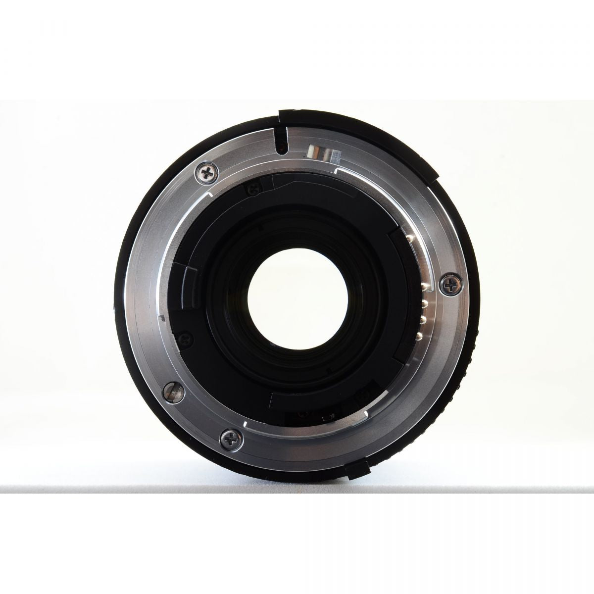 【中古】Nikon AF NIKKOR 24mm f/2.8 D 単焦点 広角 カメラレンズ 交換レンズ ニコン HN-1 フード付き S/N:620987
