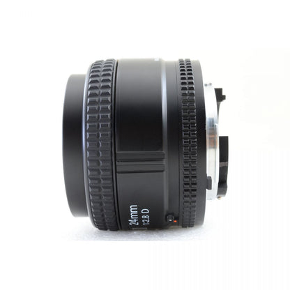 【中古】Nikon AF NIKKOR 24mm f/2.8 D 単焦点 広角 カメラレンズ 交換レンズ ニコン HN-1 フード付き S/N:620987