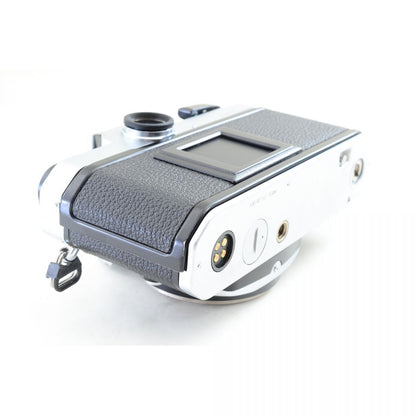 【中古】Nikon New FM2 シルバー 35mm フィルムカメラ FM2N ニコン S/N: 7846176