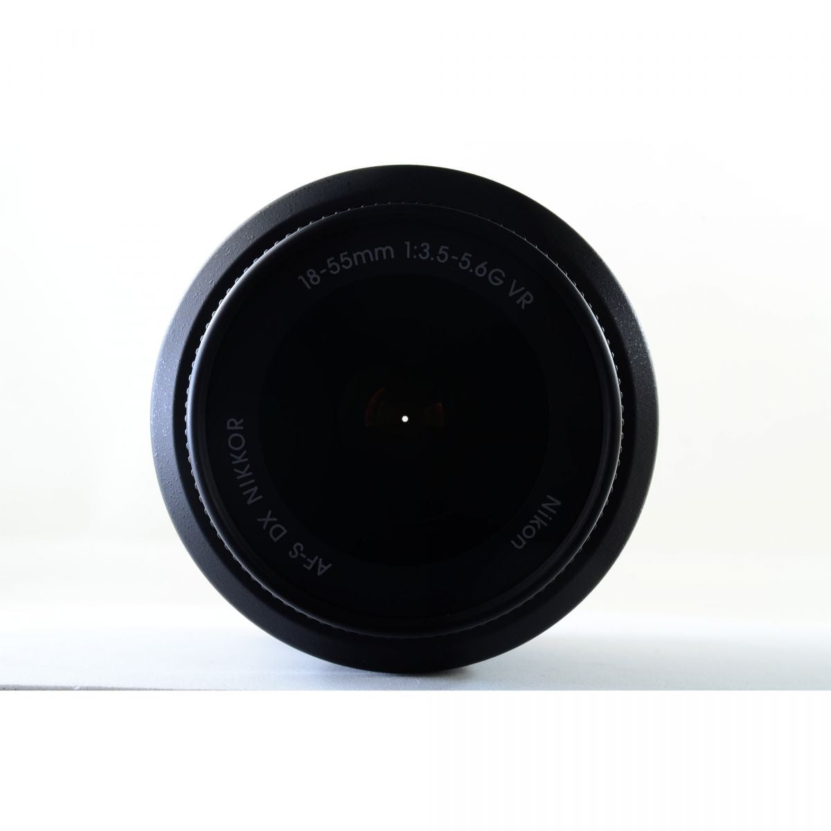 【中古】Nikon AF-S DX 18-55mm f/3.5-5.6 G ED VR ズーム カメラレンズ 交換レンズ ニコン S/N:52725195