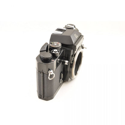 【中古】Nikon Nikomat EL Black + Micro 55mm f/3.5 カメラレンズセット
