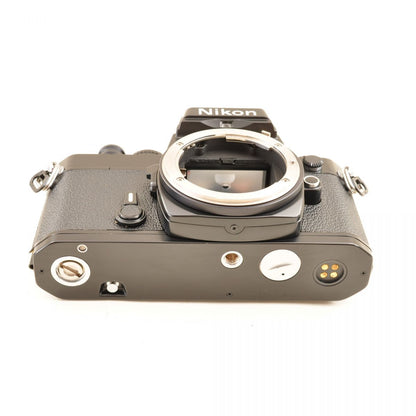 【中古】Nikon FE ブラック ボディ35mm 一眼レフカメラ+Nikon Ai Nikkor 50mm F1.4 単焦点レンズ