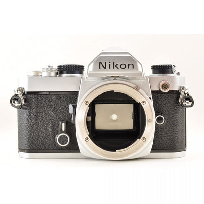 【中古】Nikon FM シルバー + Ai 24mm f/2.8 広角 単焦点 MFレンズセット