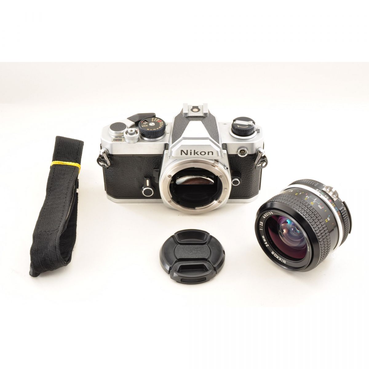 【中古】Nikon FM シルバー + Ai 24mm f/2.8 広角 単焦点 MFレンズセット