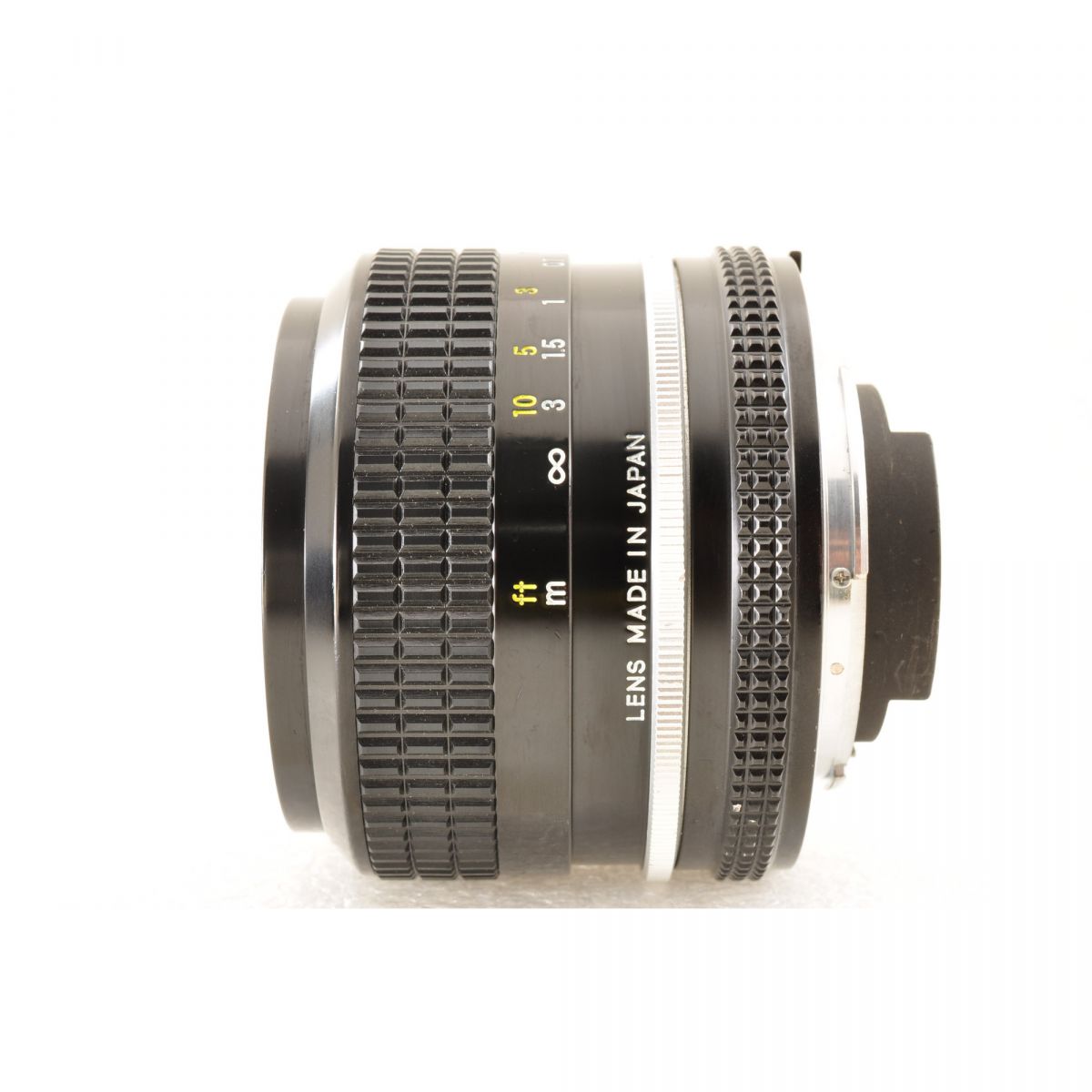 【中古】Nikon FM シルバー + Ai 24mm f/2.8 広角 単焦点 MFレンズセット