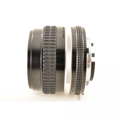 【中古】 【 Nikon AI-S NIKKOR 50mm f/1.4 MF単焦点レンズ, フード 】 Nikon 中古 NIKON レンズ nikkor 50mm f1.4 カメラレンズ