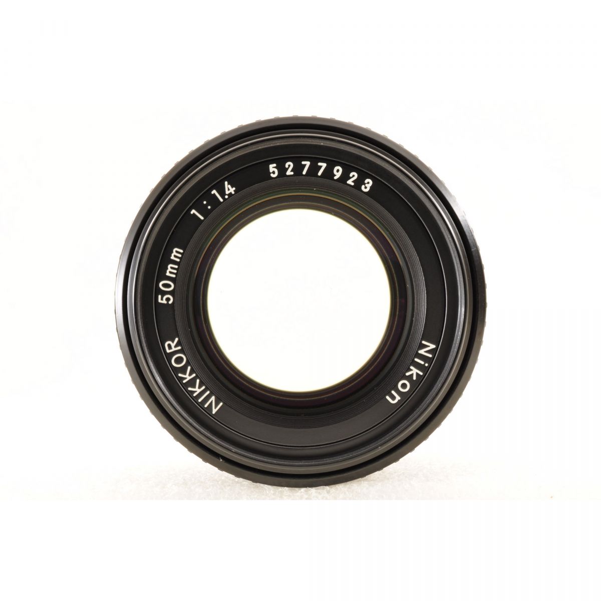 【中古】 【 Nikon AI-S NIKKOR 50mm f/1.4 MF単焦点レンズ, フード 】 Nikon 中古 NIKON レンズ nikkor 50mm f1.4 カメラレンズ