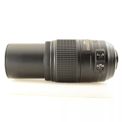 【中古】Nikon AF-S DX NIKKOR 55-300mm f/4.5-5.6G ED VR 望遠 ズームレンズ フード付 ニコン S/N: 3097508