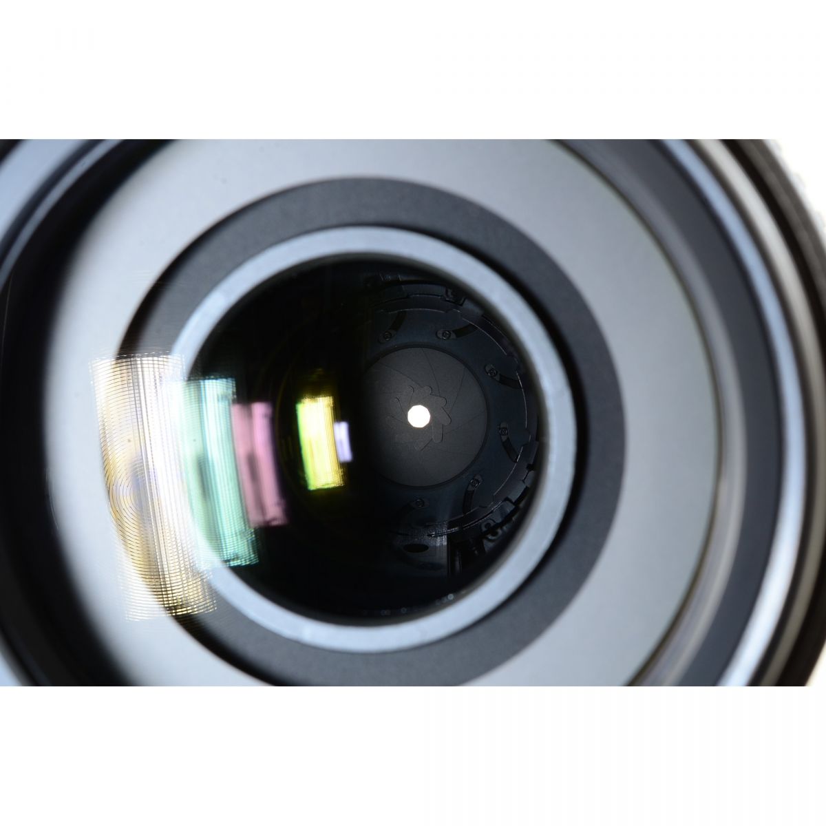 【中古】Nikon AF-S DX NIKKOR 55-300mm f/4.5-5.6G ED VR 望遠 ズームレンズ フード付 ニコン S/N: 3097508
