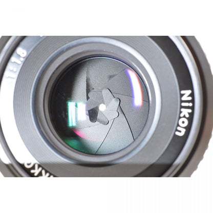 【中古】Nikon EM ブラック 35mm フィルム一眼レフカメラ+ニコン Ai-S 50mm f/1.8 パンケーキレンズセット