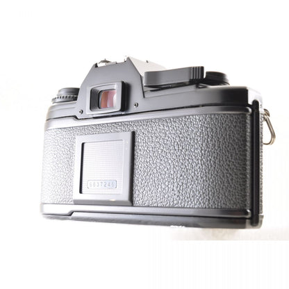 【中古】Nikon EM ブラック 35mm フィルム一眼レフカメラ+ニコン Ai-S 50mm f/1.8 パンケーキレンズセット