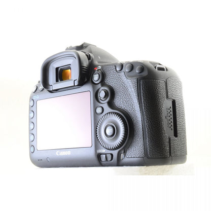 【中古】Canon EOS 5D MARK III 22.3MP ブラック 一眼レフ デジタルカメラ 元箱付き キヤノン S/N:41024001066