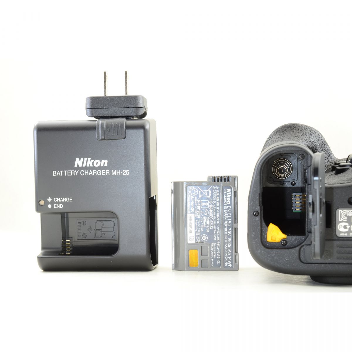【中古】Nikon D800 36.3MP 一眼レフ デジタルカメラ 元箱付き ニコン S/N:2036956