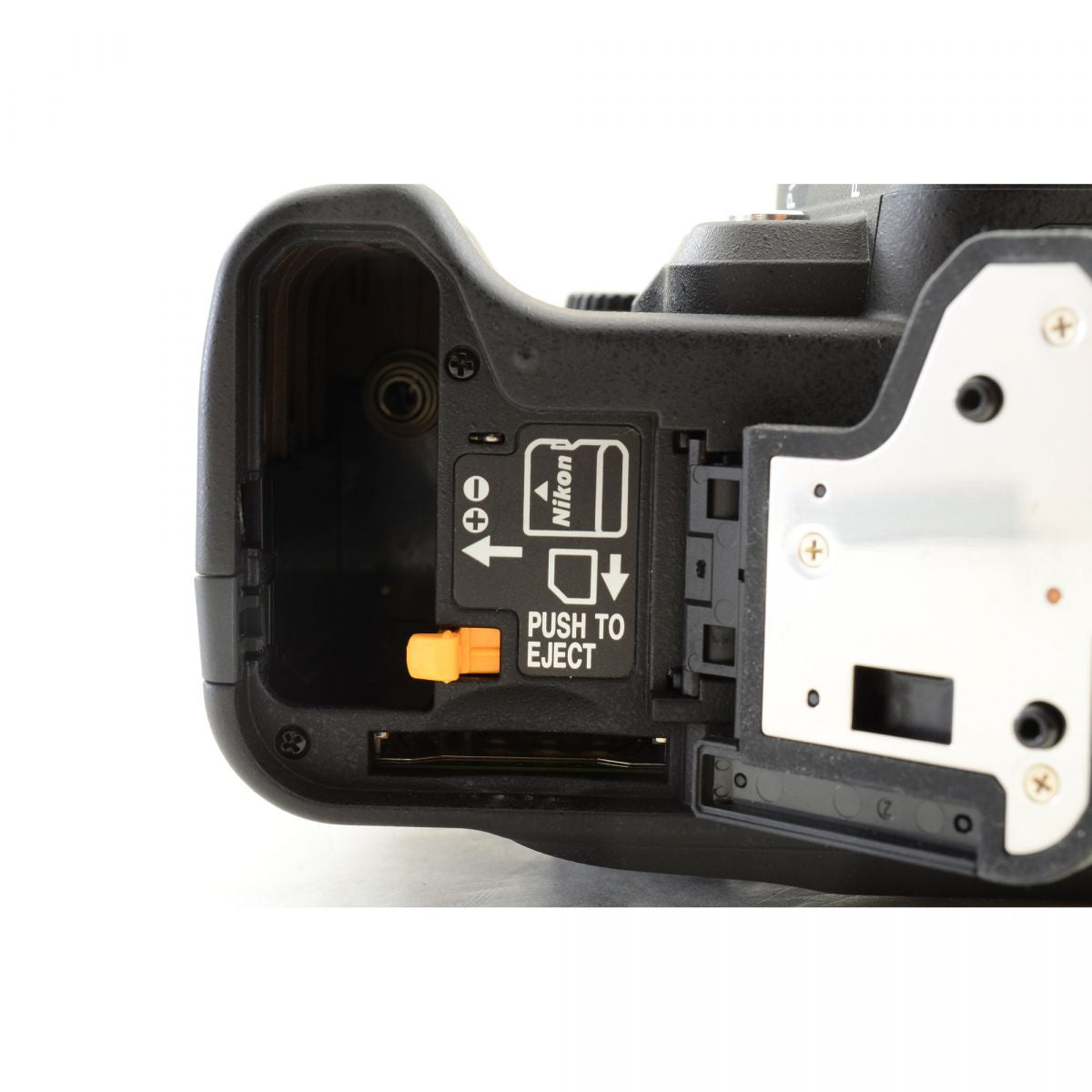 【中古】Nikon Df 16.2MP ブラック 一眼レフ デジタルカメラ ニコン S/N:2031223