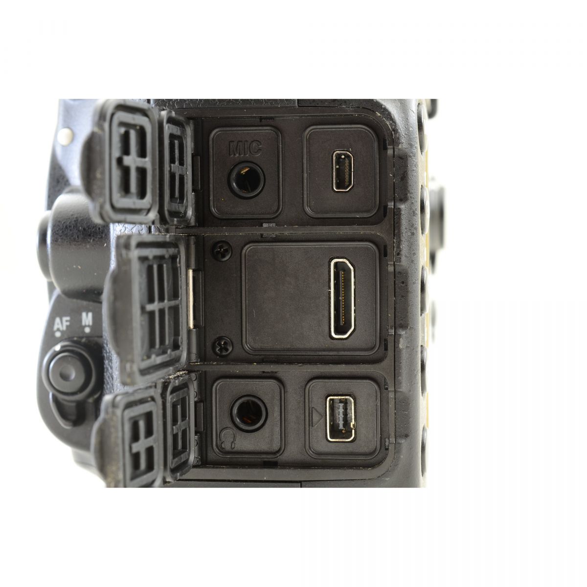【中古】Nikon D7200 24.2MP デジタル 一眼レフ カメラ ボディ 元箱付 ニコン S/N: 2005305