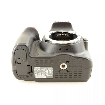【中古】Nikon D3300 24.2MP ブラック AF-S 18-55mm II 55-200mm VR ダブルズームキット ニコン S/N: 2004643