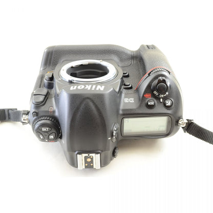 【中古】Nikon D3 12.1MP AF Micro NIKKOR 105mm F2.8 D デジタルカメラ セット ニコン S/N:2017820