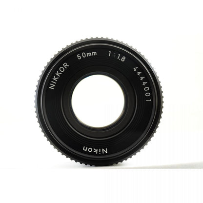 【中古】Nikon Ai-S NIKKOR 50mm F1.8 パンケーキ 単焦点 カメラレンズ 交換レンズ ニコン S/N:4444001