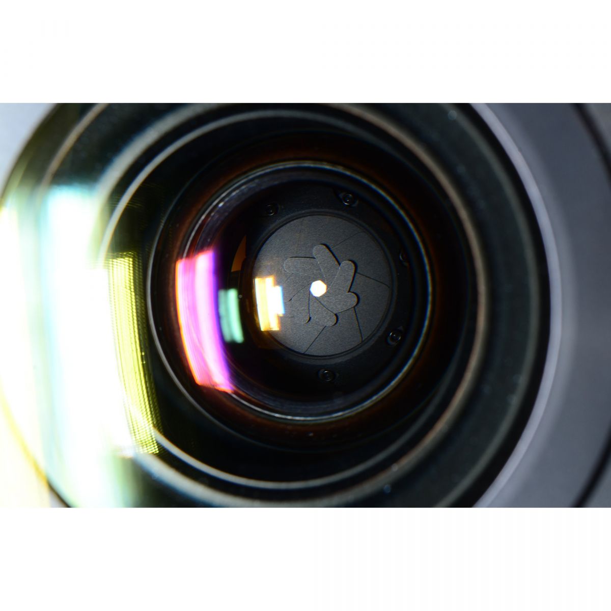 【中古】Nikon AF-S NIKKOR 24-85mm f/3.5-4.5 G ED 標準 ズームレンズ ニコン S/N: 2103139