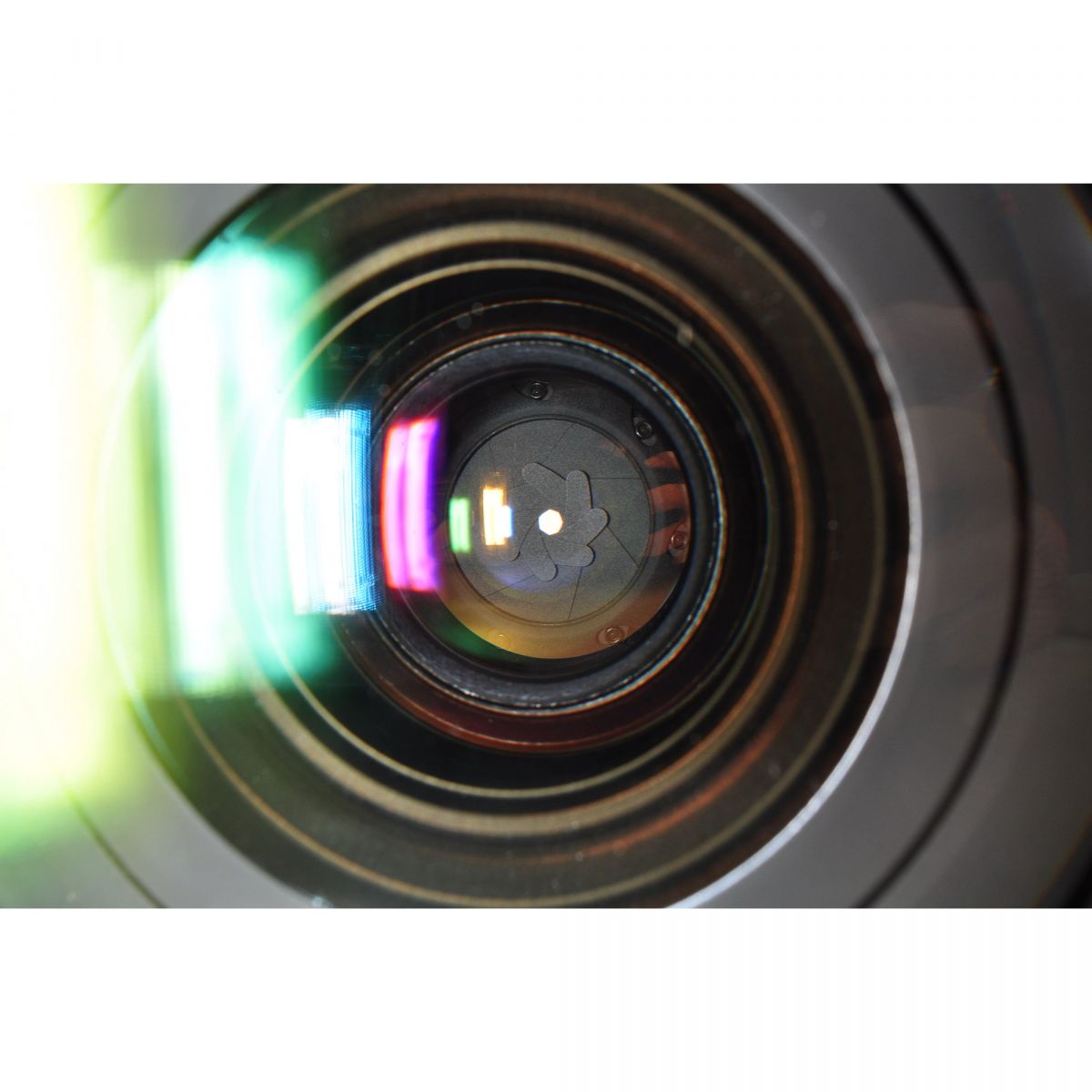 【中古】【 Nikon AF-S 24-85mm f3.5-4.5G ED ズームレンズ 】 ニコン ズームレンズ NIKON AF-Sレンズ ニコンレンズ 標準レンズ FX対応