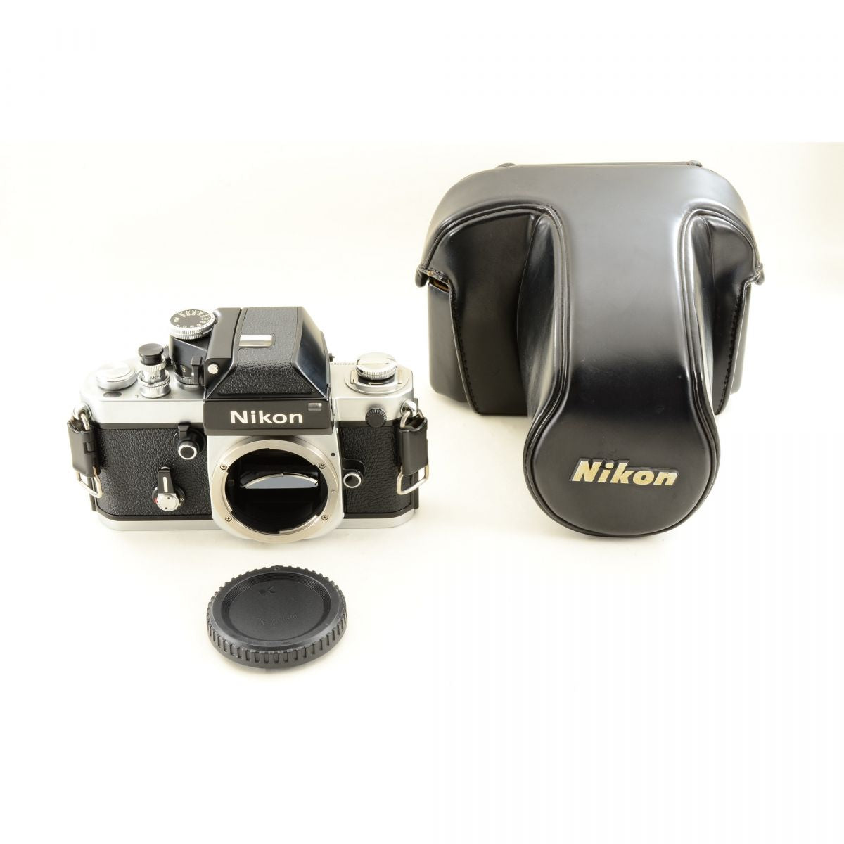 【中古】Nikon F2 Photomic シルバー 35mm フィルム 一眼レフ カメラ ボディ ケース付 ニコン S/N: 7371985